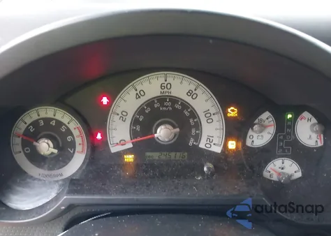 2010 Toyota Fj Cruiser z USA, uszkodzony, nr VIN JTEBU4BF6AK086437